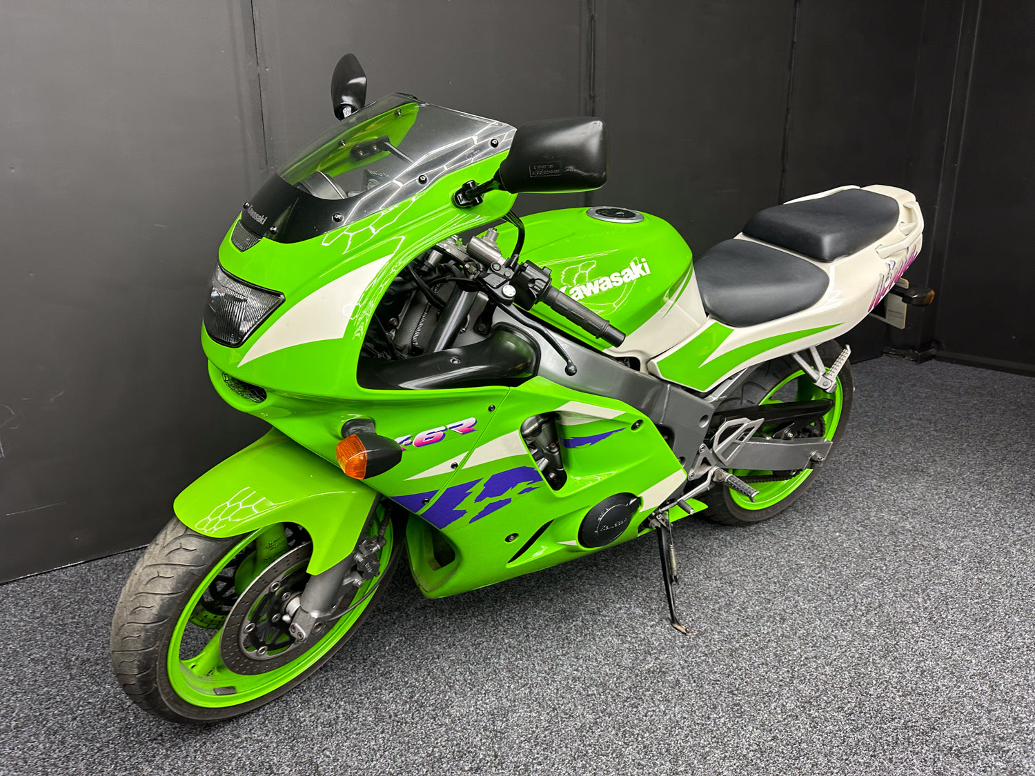 1995 KAWASAKI ZX6R