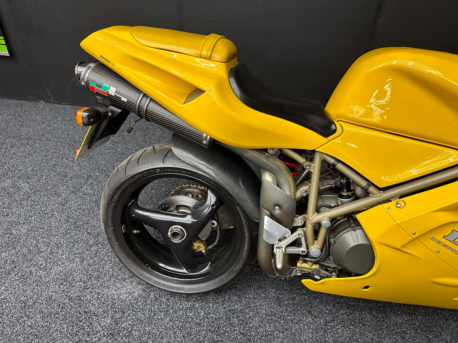 1998 - DUCATI 748S