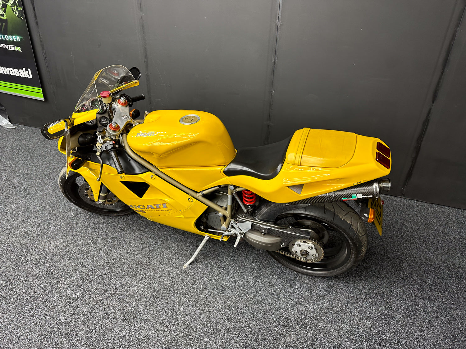 1998 - DUCATI 748S