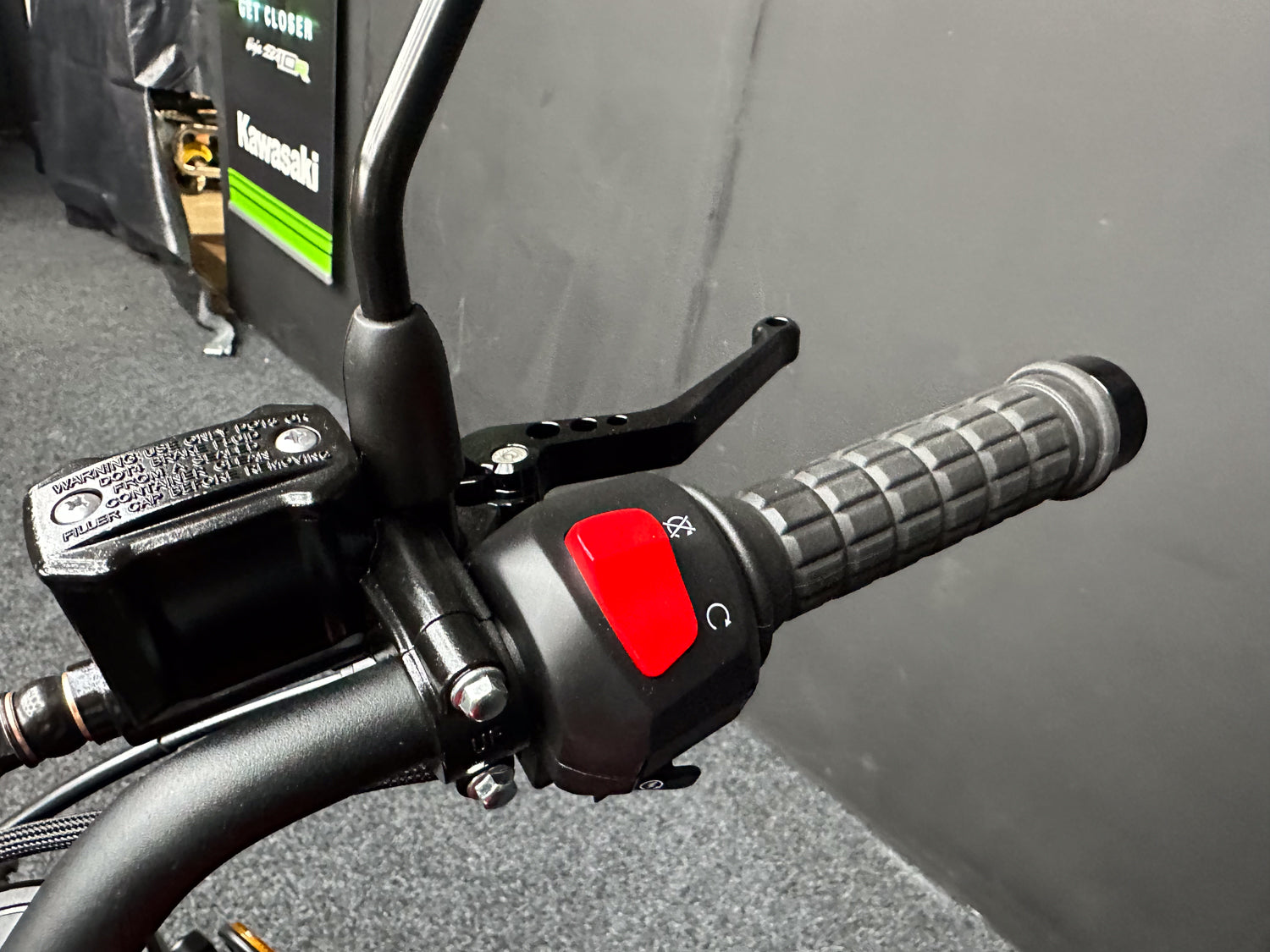 BRAND NEW - MUTT DRK 125