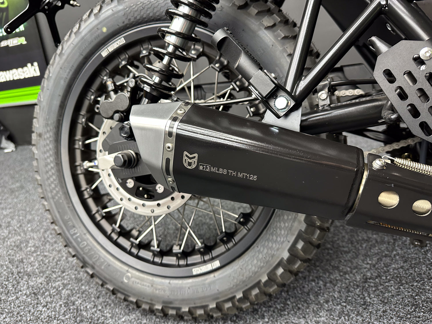 BRAND NEW - MUTT DRK 125