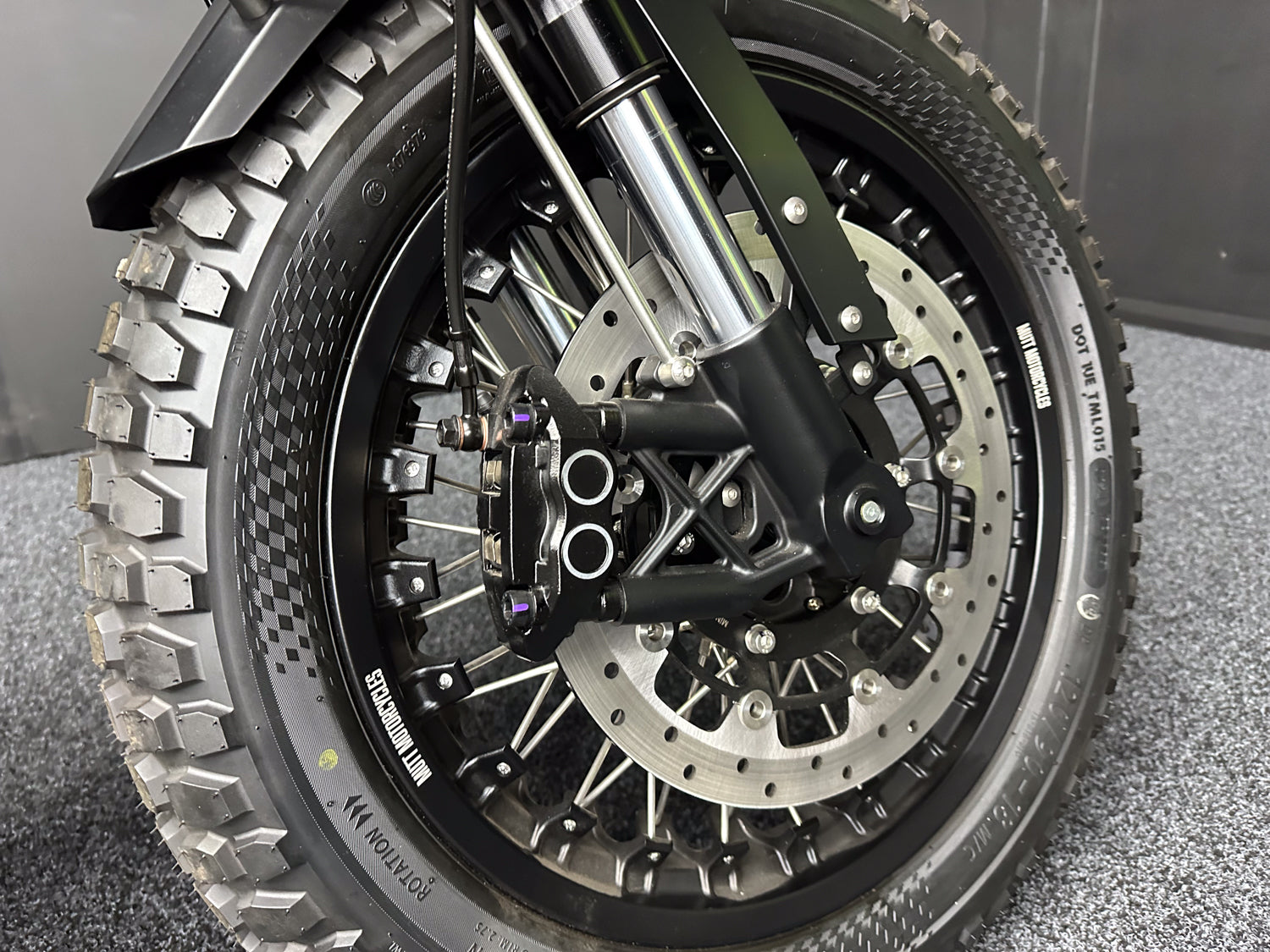 BRAND NEW - MUTT DRK 125