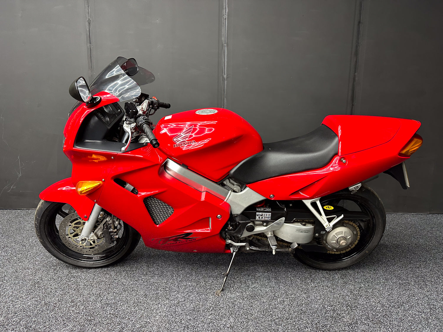 1999 HONDA VFR 800