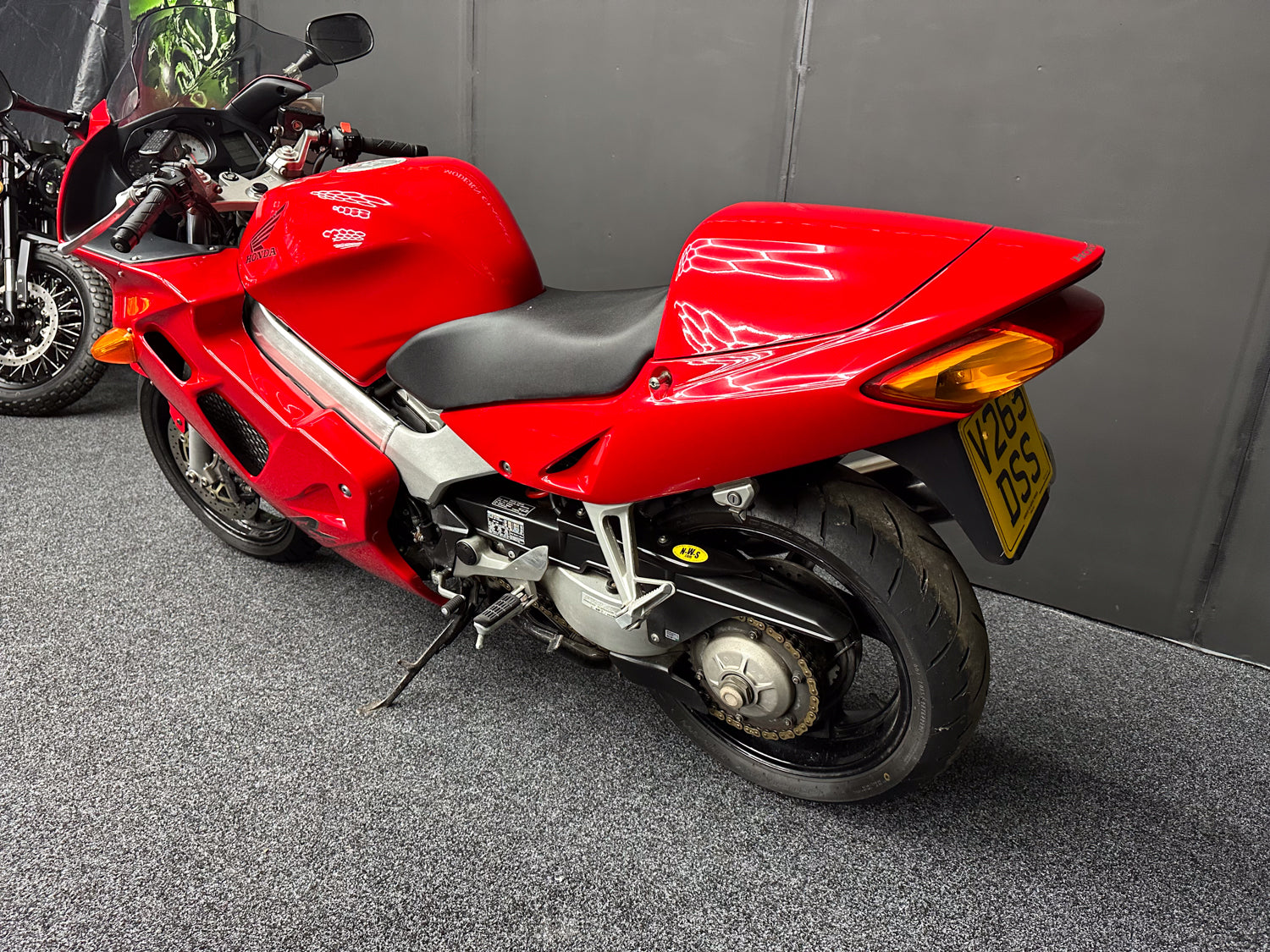 1999 HONDA VFR 800