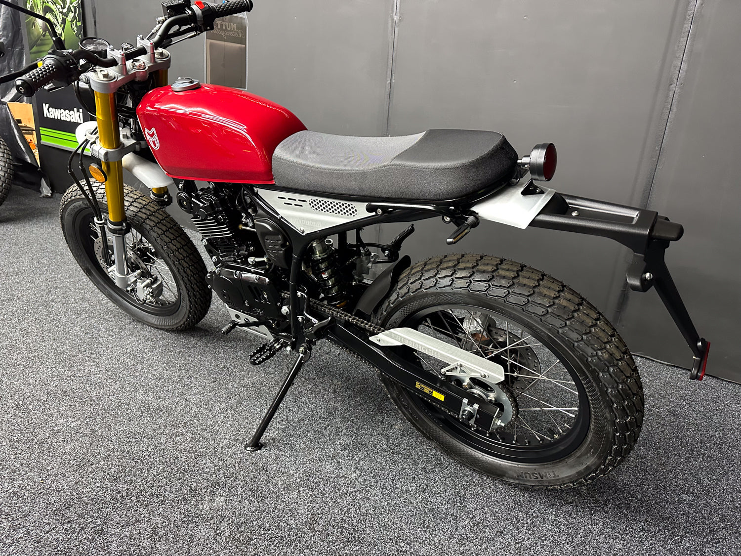 BRAND NEW MUTT RAZORBACK 125