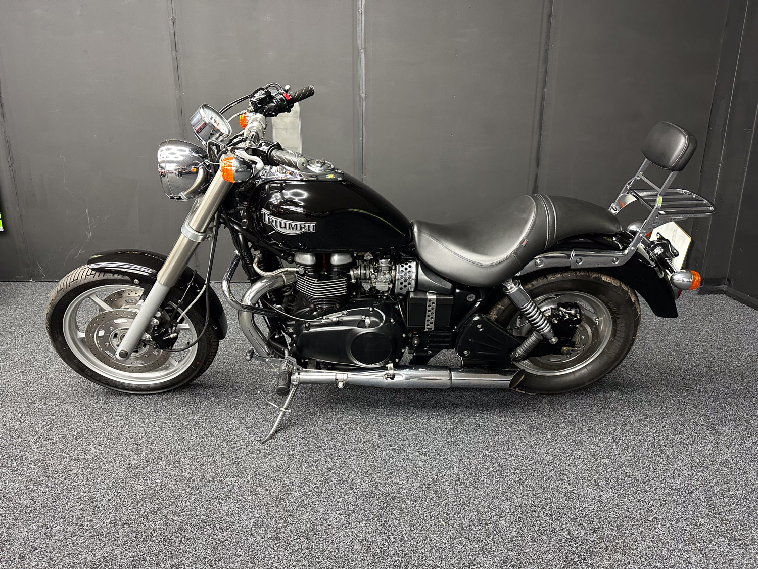 2004 TRIUMPH SPEEDMASTER 790CC