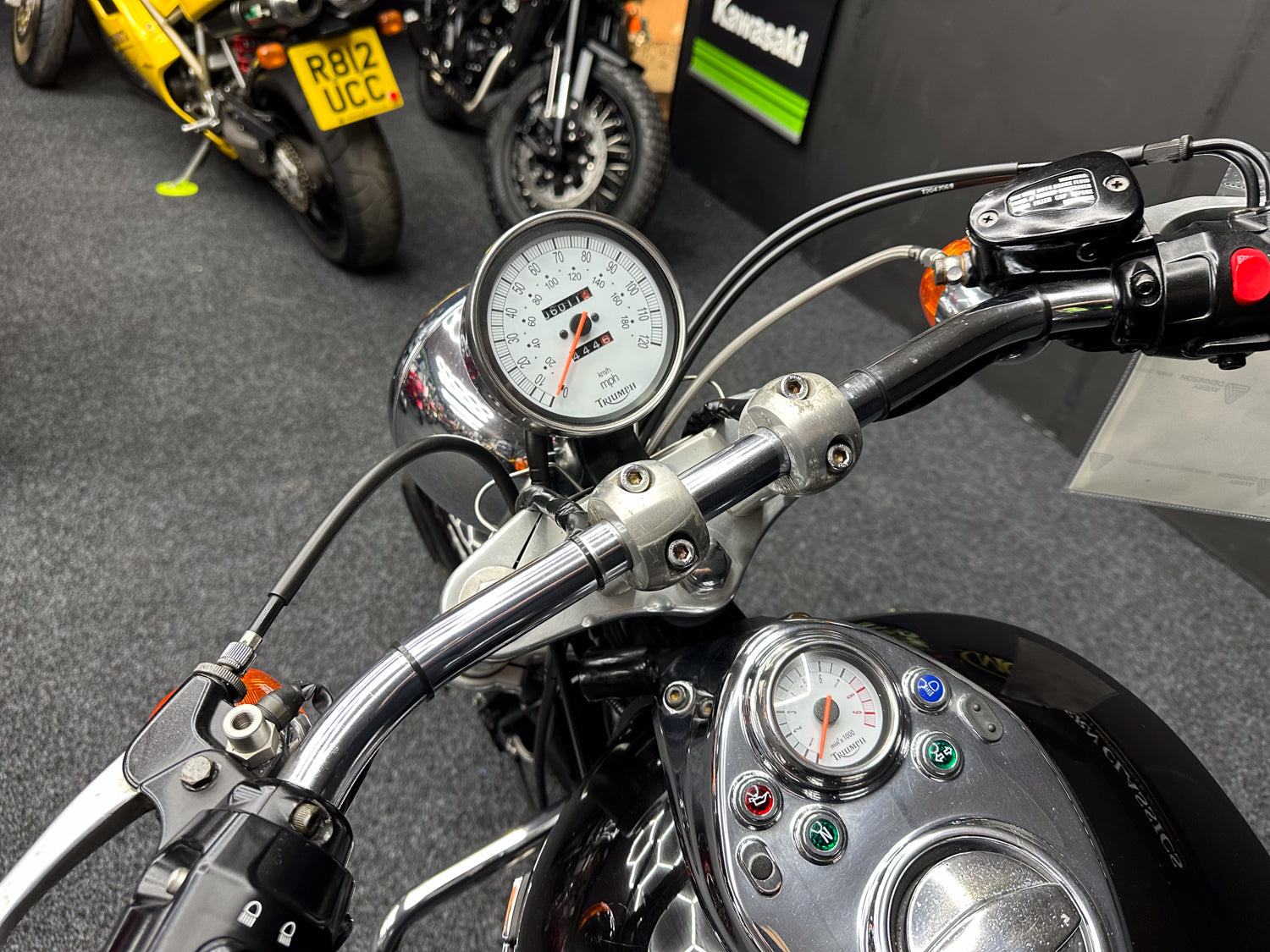 2004 TRIUMPH SPEEDMASTER 790CC