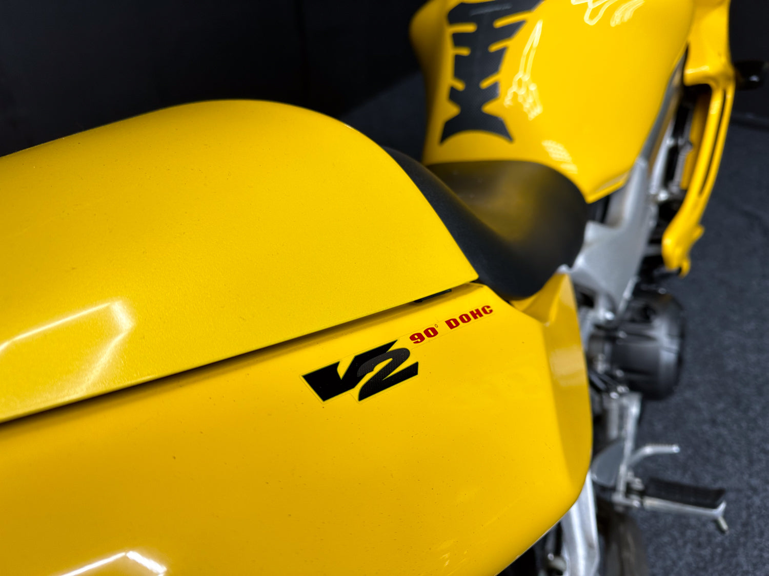 1998 HONDA VTR 1000 FIRESTORM