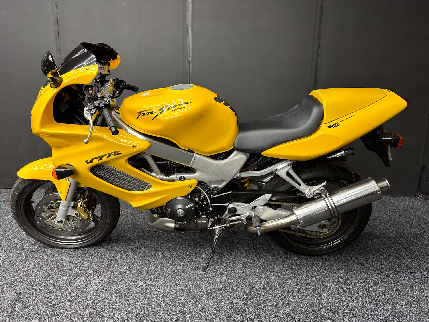 1998 HONDA VTR 1000 FIRESTORM