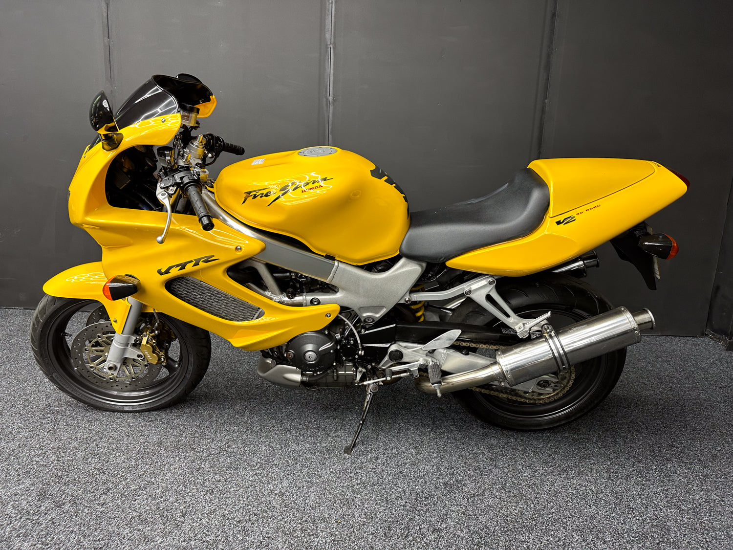 1998 HONDA VTR 1000 FIRESTORM