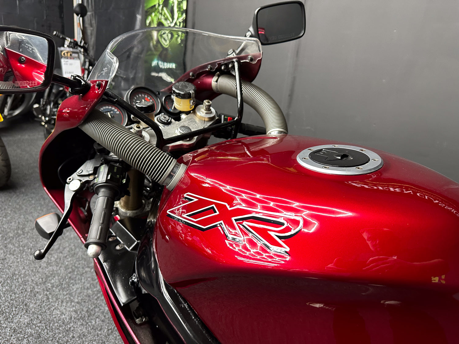 1992 KAWASAKI ZXR 750