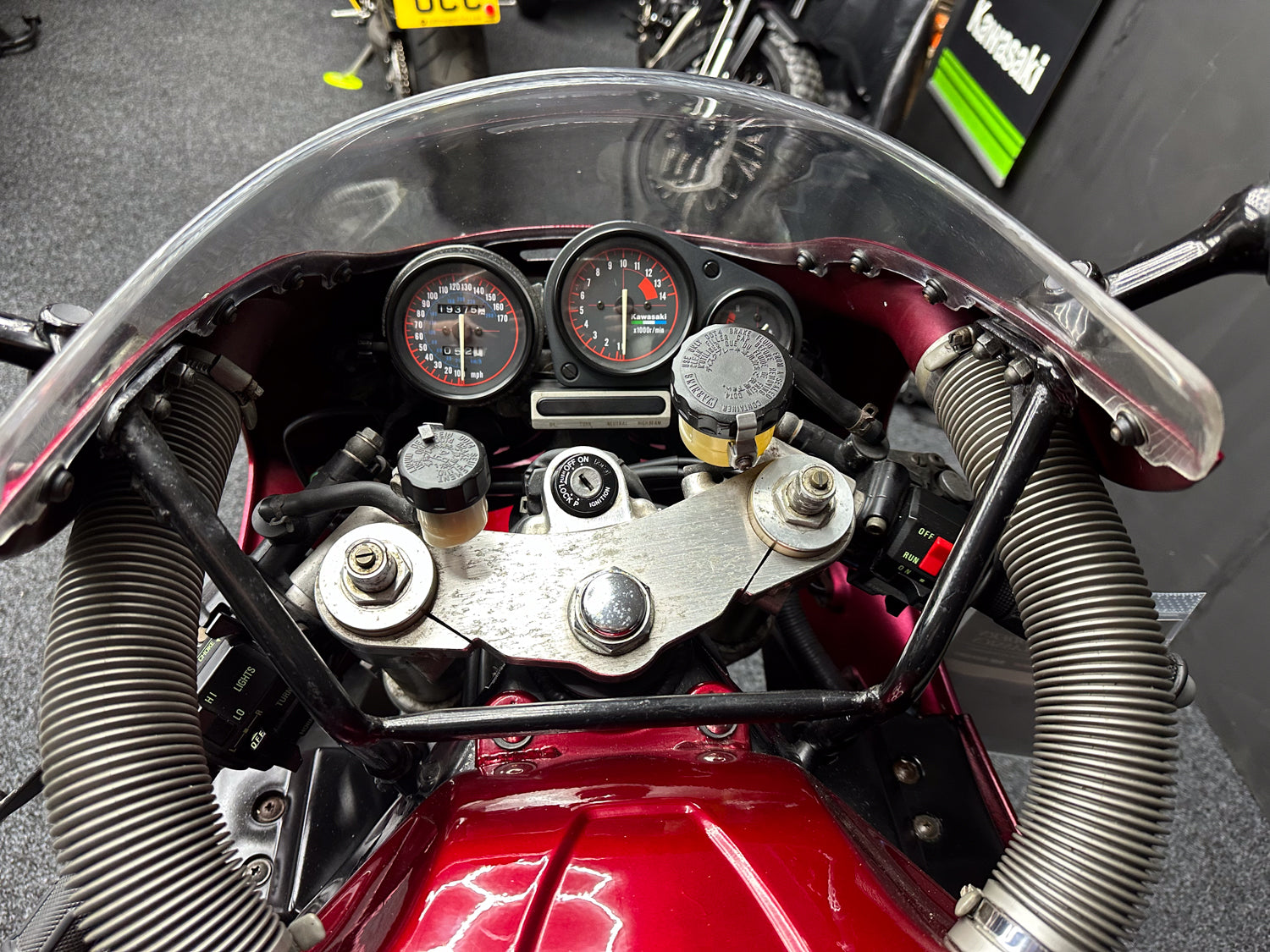 1992 KAWASAKI ZXR 750