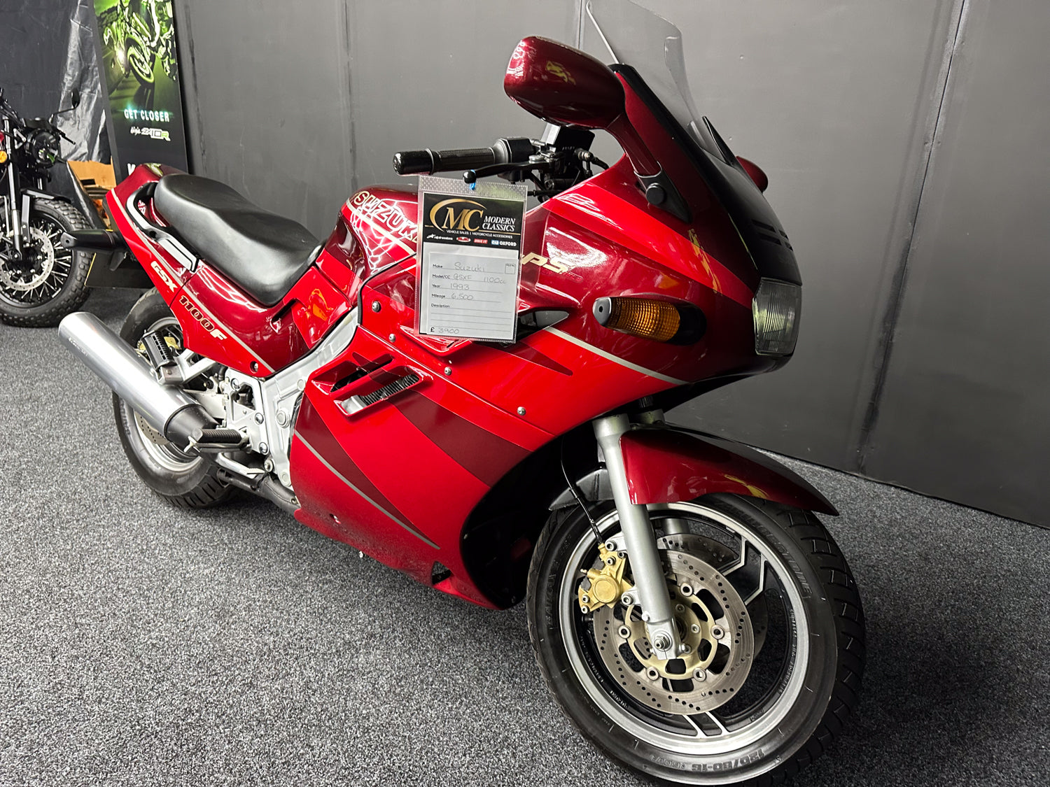 1993 SUZUKI GSXF1100