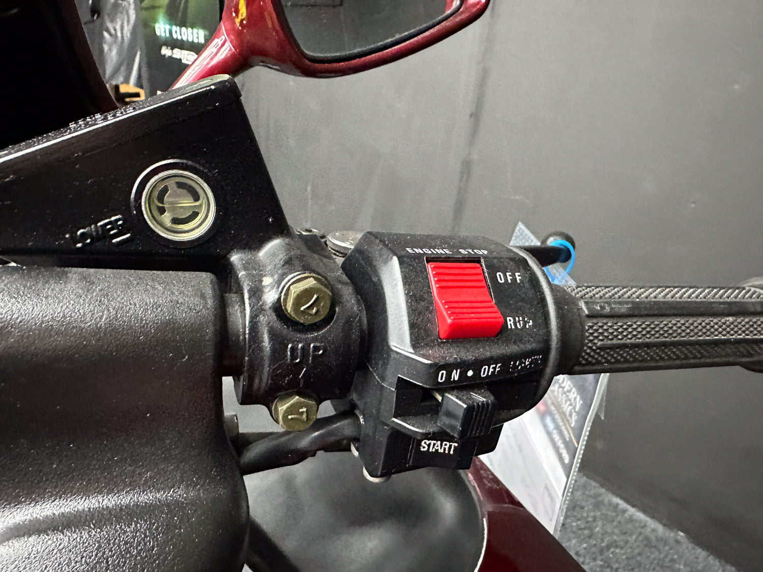 1993 SUZUKI GSXF1100