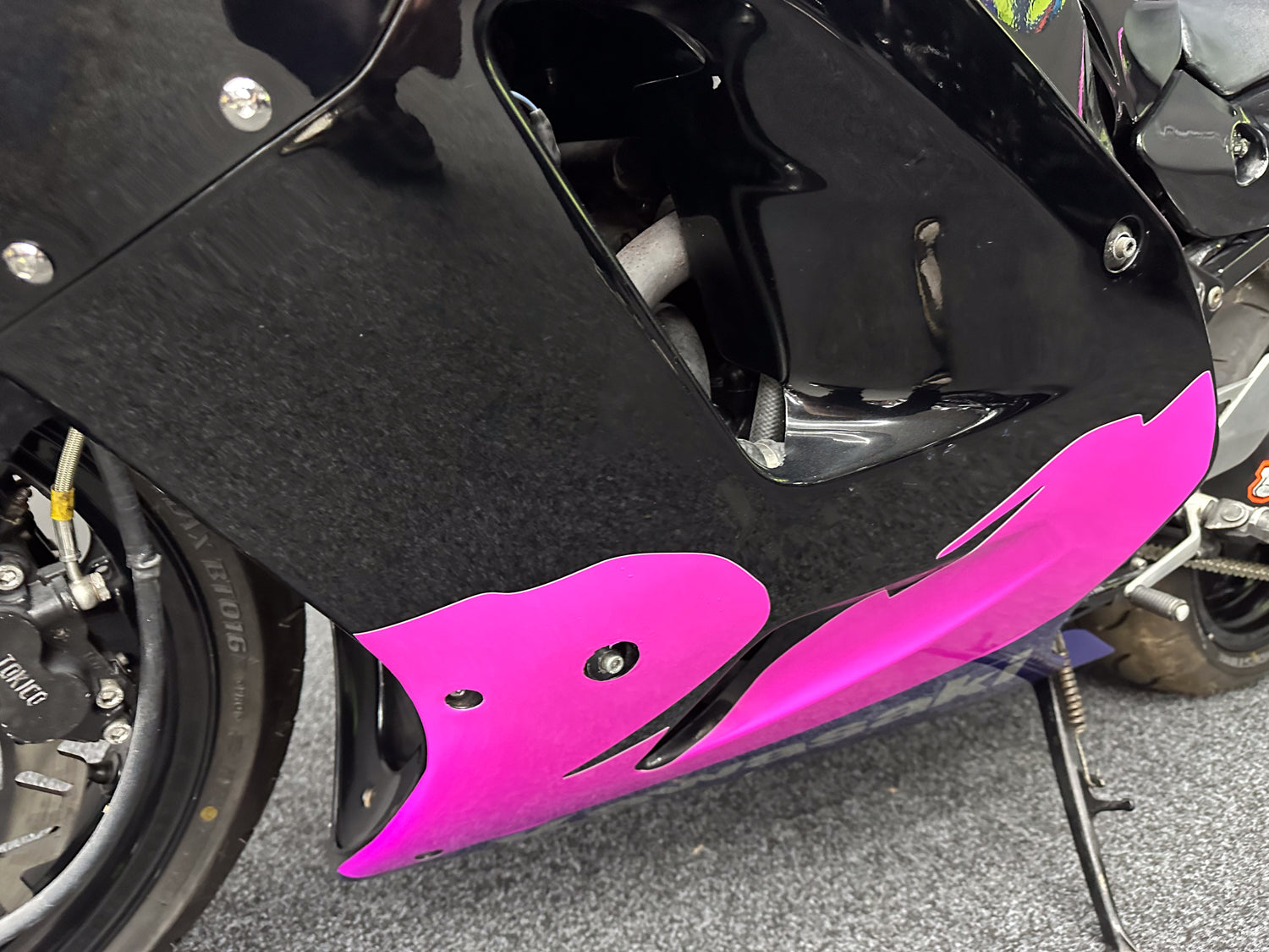 'L' REG KAWASAKI ZXR750