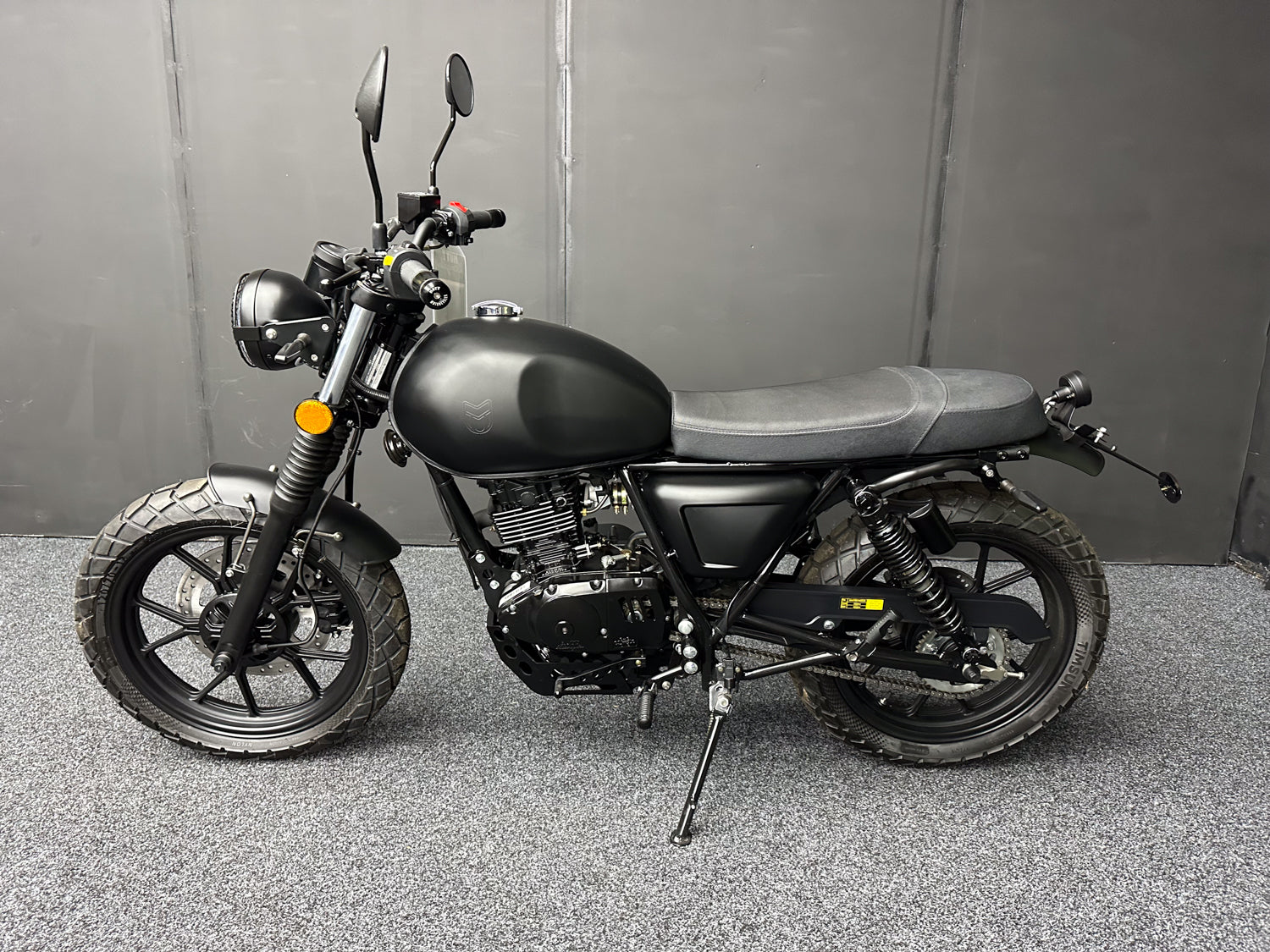 BRAND NEW MUTT FSR125