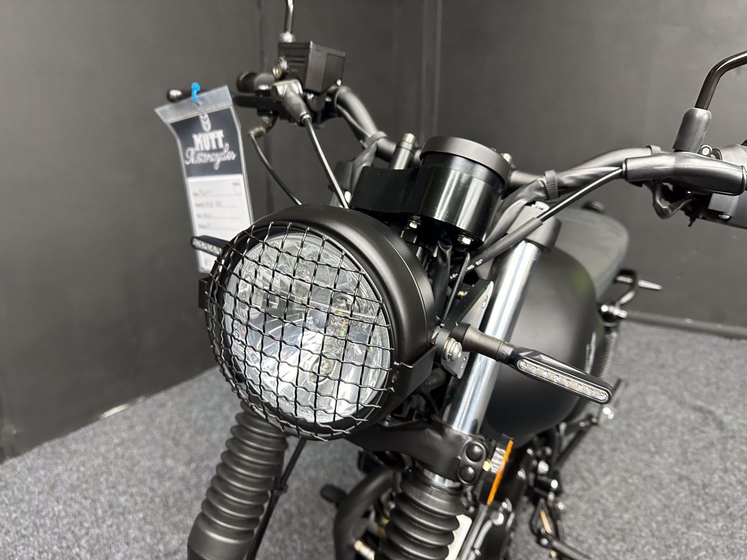 BRAND NEW MUTT FSR125