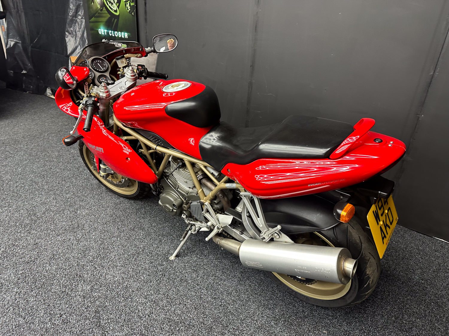 2000 DUCATI 900SS
