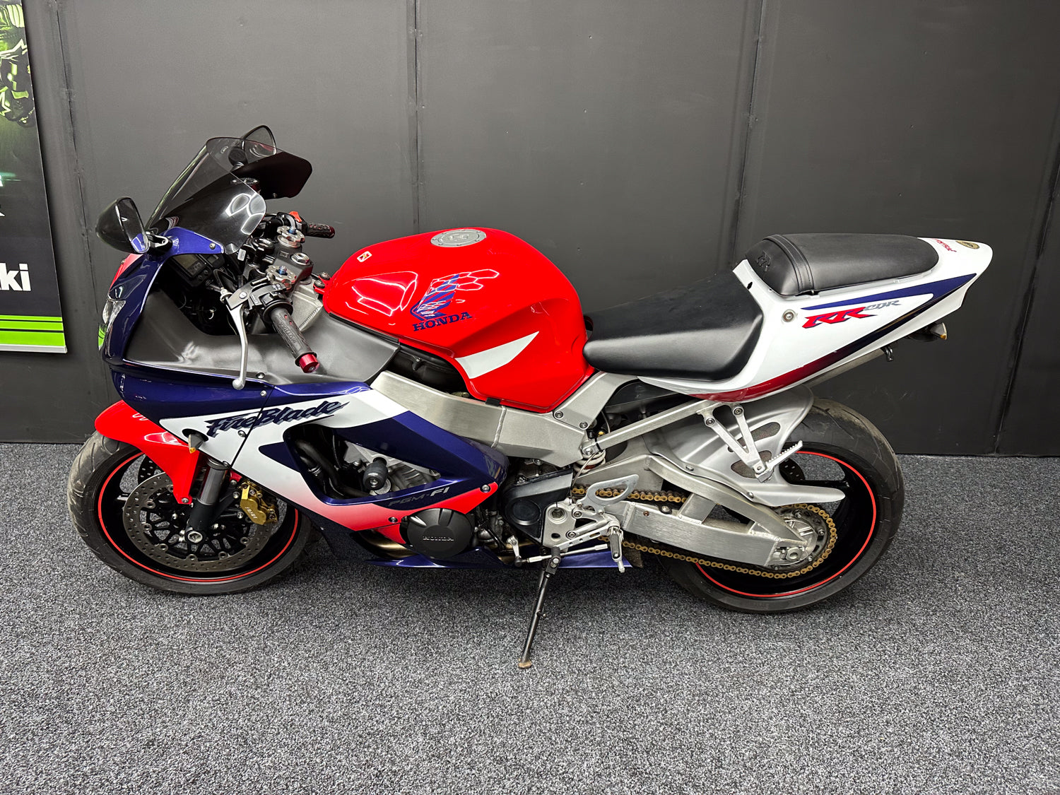 2001 HONDA FIREBLADE 900RR