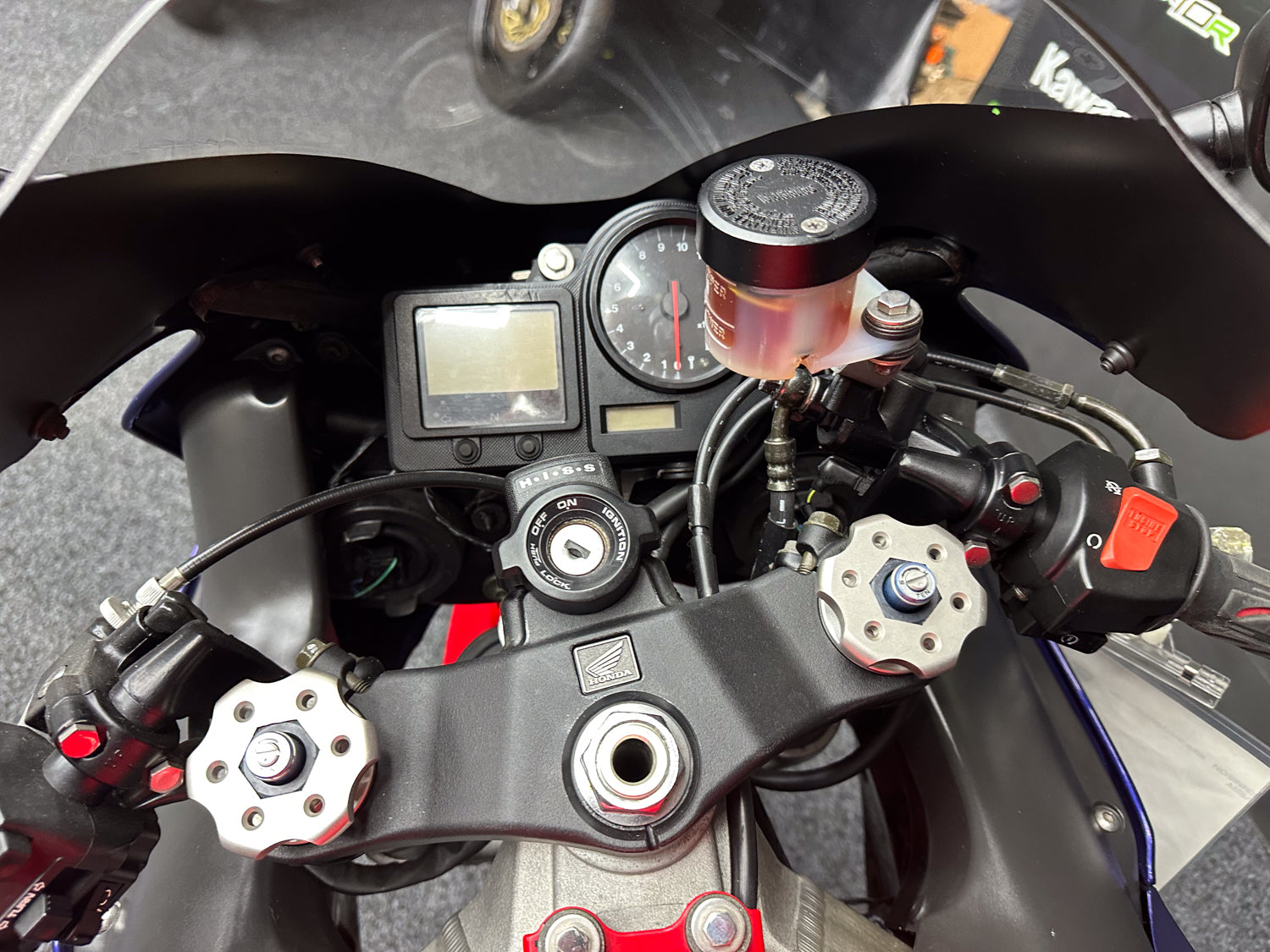 2001 HONDA FIREBLADE 900RR