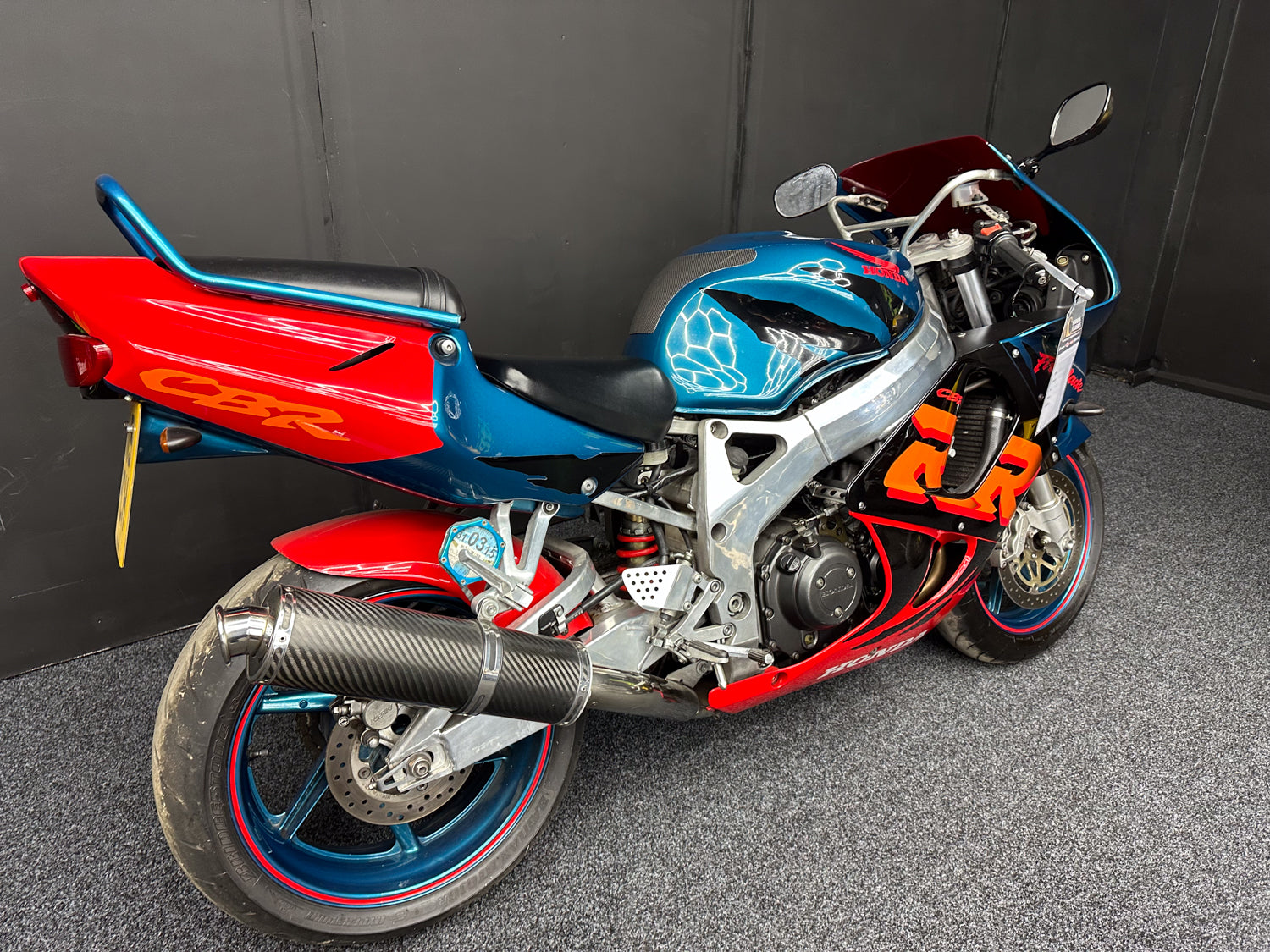 2000 HONDA FIREBLADE 900