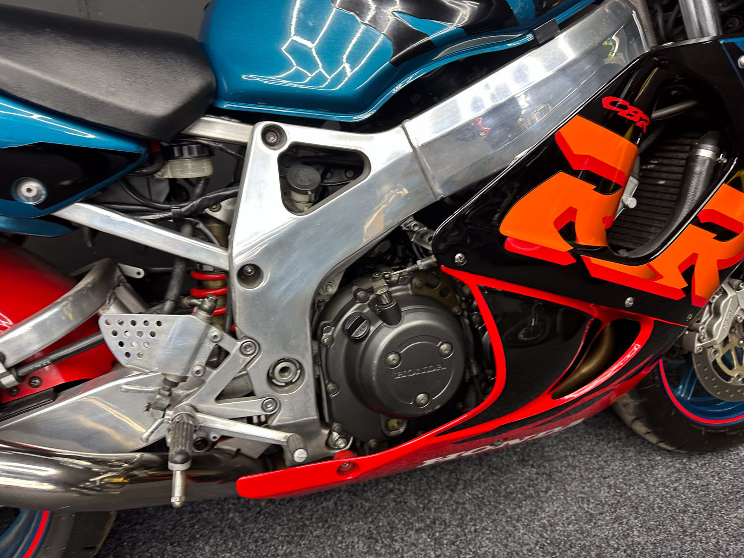 2000 HONDA FIREBLADE 900