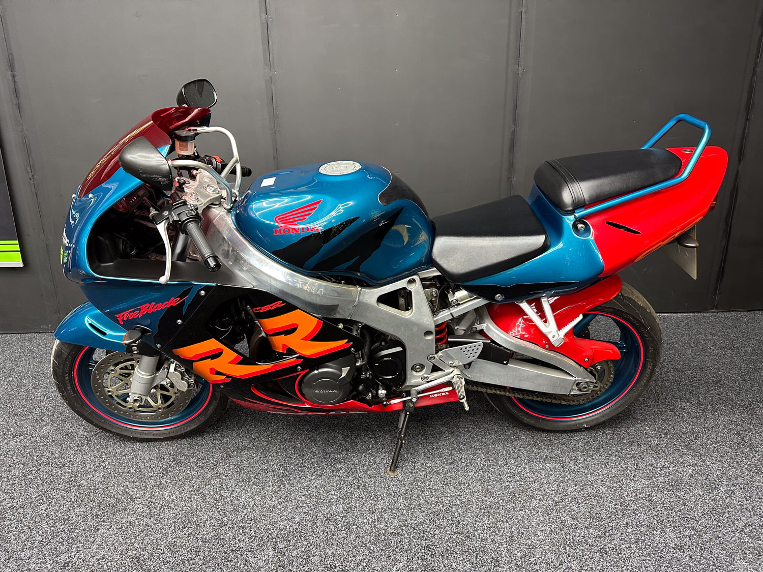 2000 HONDA FIREBLADE 900