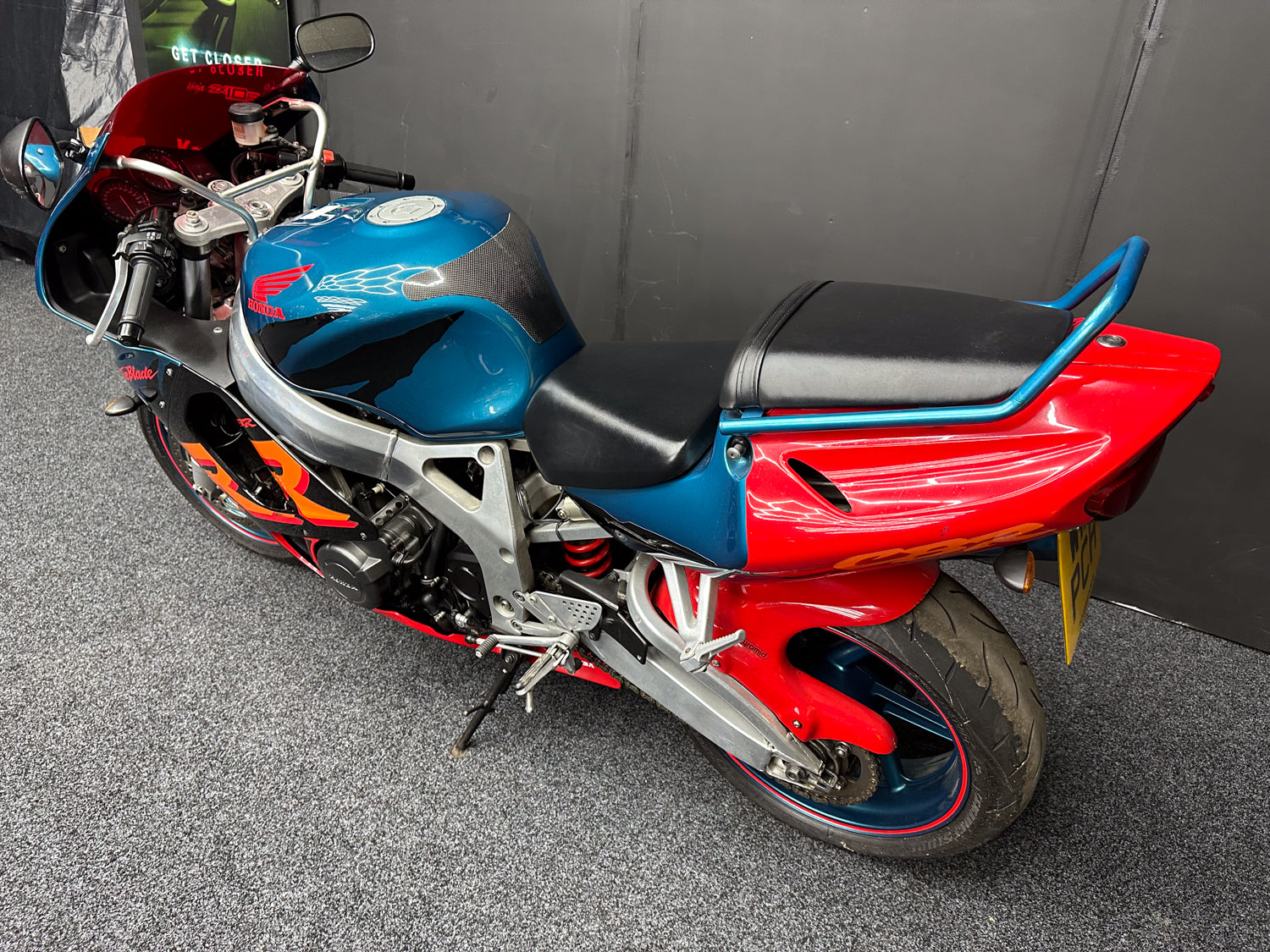 2000 HONDA FIREBLADE 900