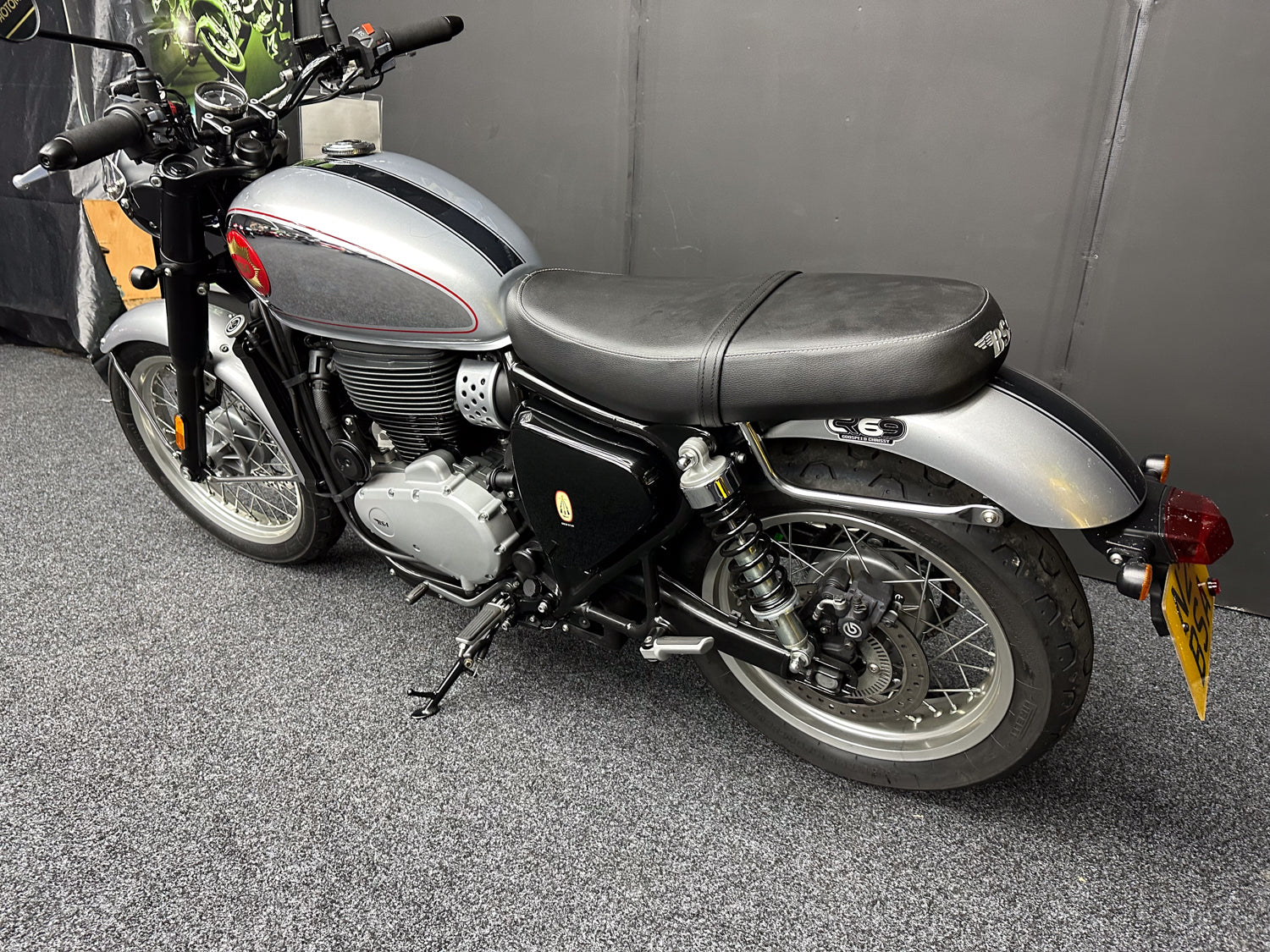 2023 BSA GOLD STAR 650
